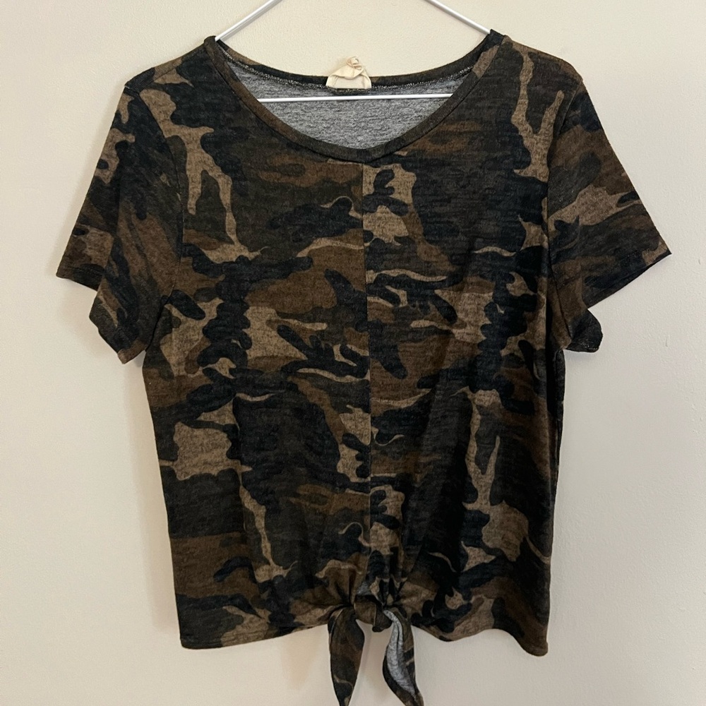 Harper Heritage Camp Front Tie Tee Size Large